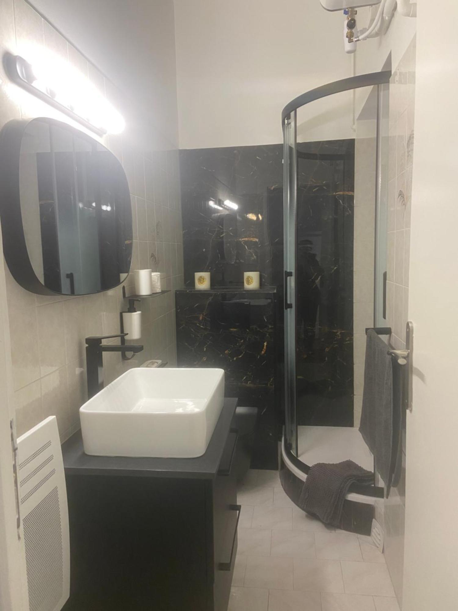 T2 Marche De Bastia Apartment Bagian luar foto